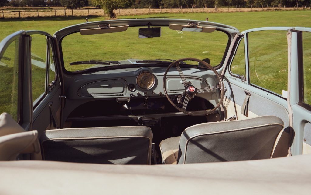 Garden of England Classics Wedding Car Hire 1964 Morris Minor Convertible